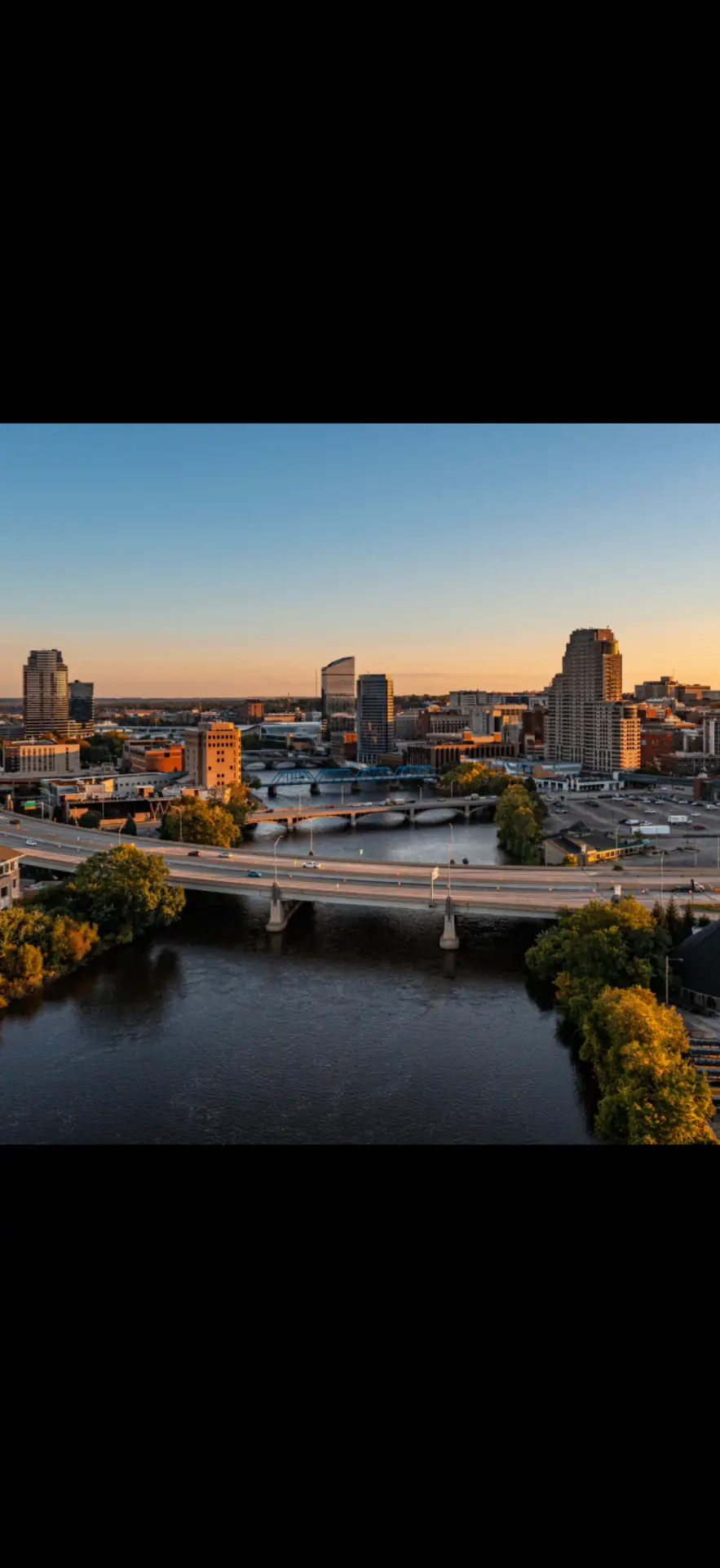 Grand Rapids skyline at dusk